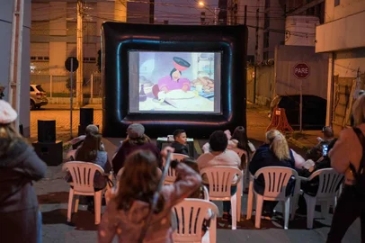Projeto Poesia de Rua <!-- NICAID(15780476) -->