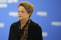 (FILES) Dilma Rousseff, Chair of the New Development Bank and former president of Brazil, arrives at the BRICS summit in Kazan on October 24, 2024. Brazil's former president Dilma Rousseff has been hospitalized in Shanghai for ear inflammation, her team said on February 25, 2025. The 77-year-old economist, who now heads a bank established by the BRICS bloc of developing economies, "is responding well to treatment" and should be released in a few days, said a statement from her team. (Photo by Alexander Zemlianichenko / POOL / AFP)Editoria: POLLocal: KazanIndexador: ALEXANDER ZEMLIANICHENKOSecao: diplomacyFonte: POOLFotógrafo: STR<!-- NICAID(16002247) -->