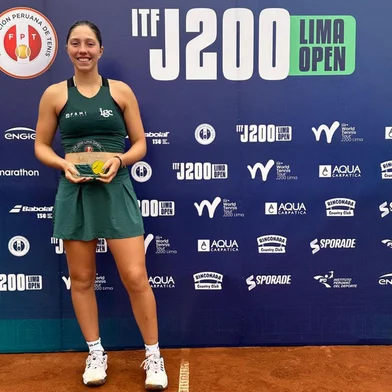 Tenista de Bento Gonçalves, Pietra Rivoli foi vice-campeã do ITF200, em Lima, no Peru.<!-- NICAID(16134599) -->