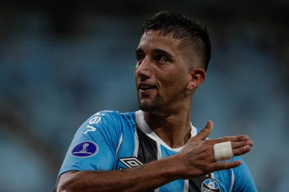 Porto Alegre, RS, Brasil, 08-04-2025: Grêmio vs Atlético Grau pela Copa Sul-Americana, na Arena. Cristian Olivera. Foto: Renan Mattos / Agência RBS<!-- NICAID(16013084) -->