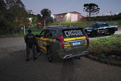 Três são presos em operação contra o tráfico de drogas em Marau e municípios da região<!-- NICAID(16268144) -->