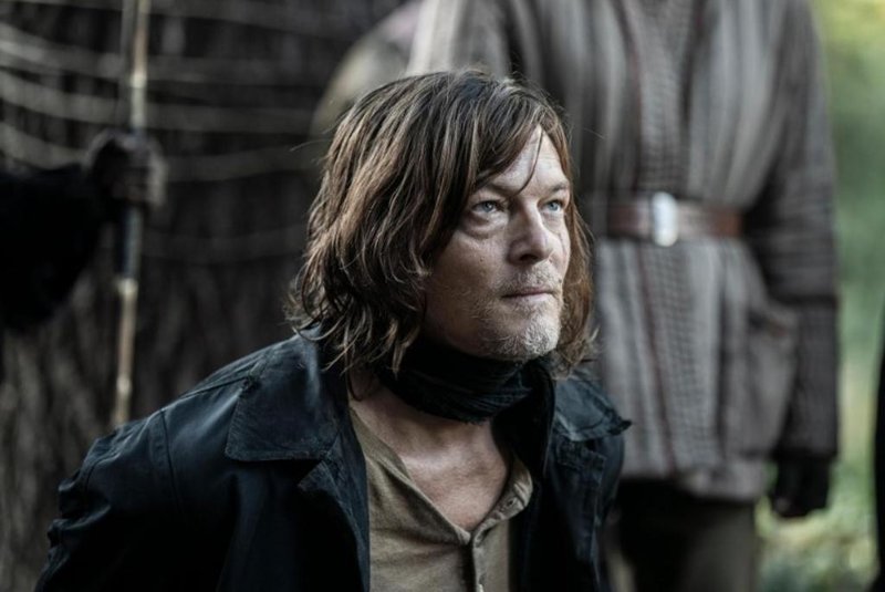 The Walking Dead: Daryl Dixon (2023)<!-- NICAID(15753789) -->