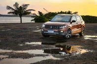 T-Cross Highline 250 TSI, da Volkswagen<!-- NICAID(16075137) -->