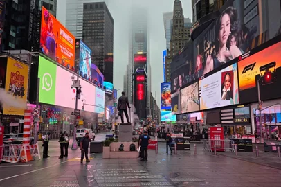 times square<!-- NICAID(16062630) -->