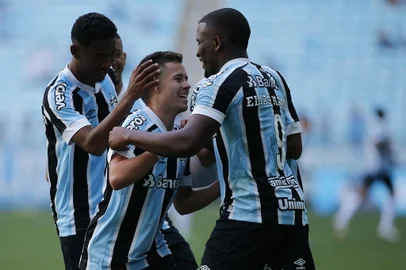 27/10/2021 - BRASIL, RS, PORTO ALEGRE. Grêmio recebe o Ceará, na Arena, na final do Campeonato Brasileiros de aspirantes. (Foto: Mateus Bruxel/Agência RBS)<!-- NICAID(14926332) -->