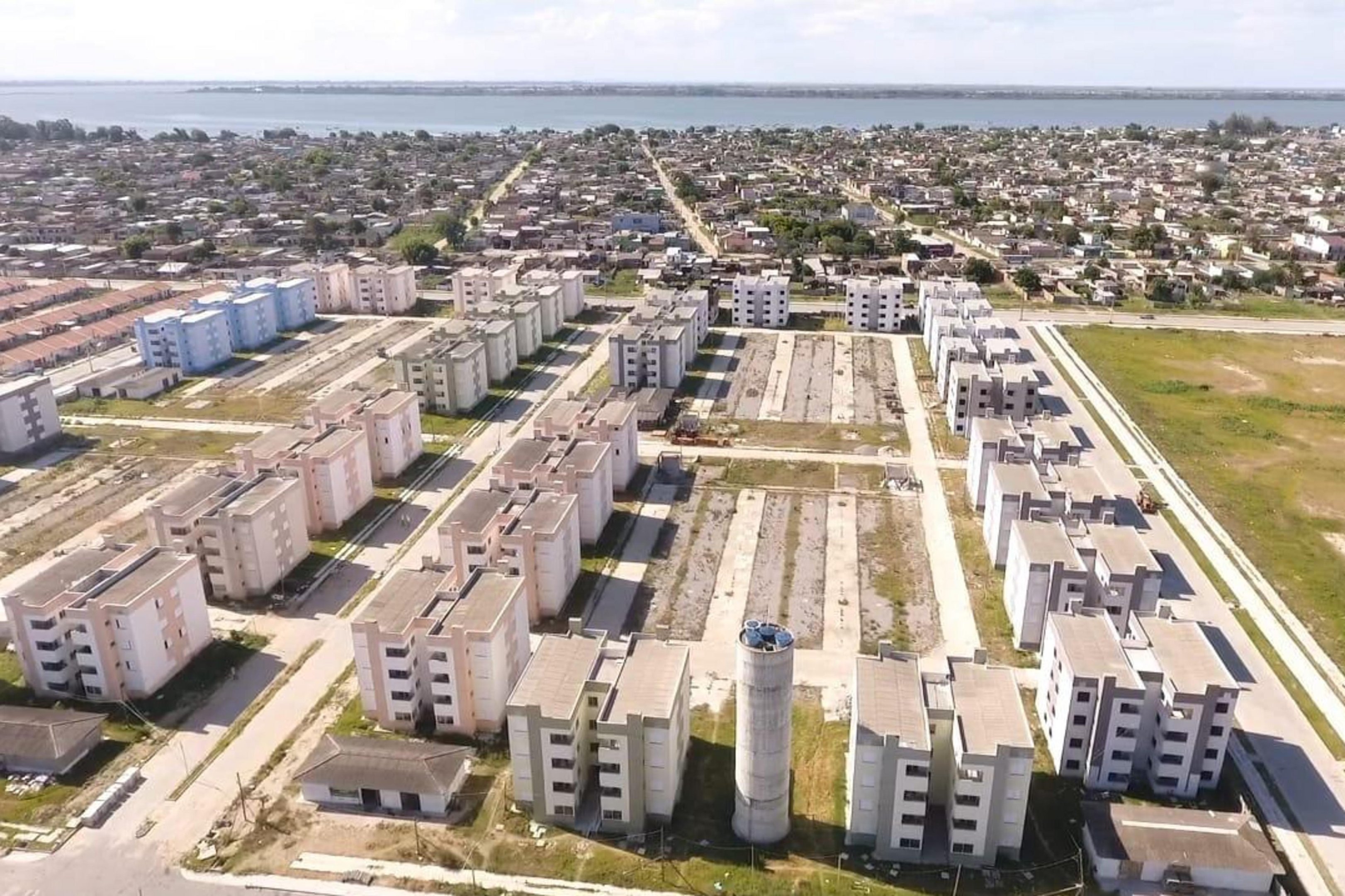 Ap&oacute;s 10 anos de espera, complexo habitacional ser&aacute; inaugurado em Rio Grande