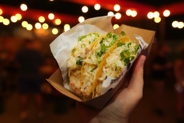 ROLLING w/ Johannes Bueno e Tiago Lima. / Especial