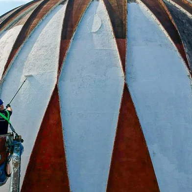 Parque Assis Brasil, onde será Expointe, é pintado através de parceria entre empresas<!-- NICAID(15830756) -->