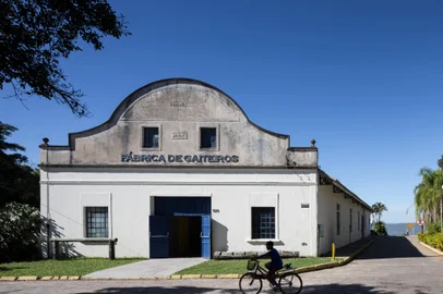 Fábrica de Gaiteiros, em Barra do Ribeiro<!-- NICAID(15922611) -->