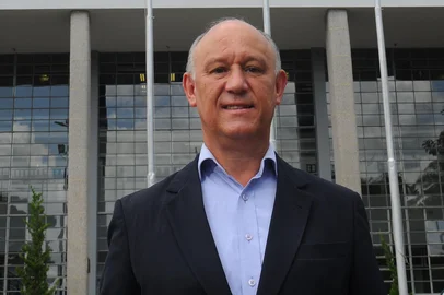 Marcelo Casagrande / Agencia RBS CAXIAS DO SUL, RS, BRASIL, 10/11/2020 - Foto candidato a prefeito de Caxias, Pepe Vargas 13, PT. (Marcelo Casagrande/Agência RBS)<!-- NICAID(14639398) -->