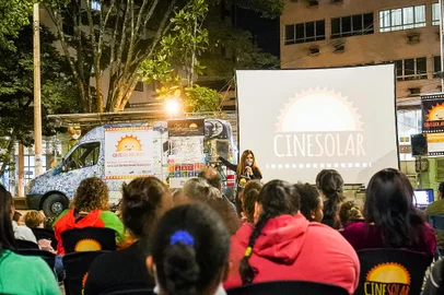 CineSolar<!-- NICAID(15237204) -->