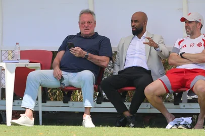 Ricardo Duarte / Internacional / Divulgação Inter , Gauchão 2026 , Paulo Pezzolano , Abel Braga , Bernabei , Tabata , Victor Gabriel , Fabinho Soldado , Alessandro Barcellos , Ronaldo , Mercado , Bruno Gomes , Carbonero , Rochet , Ivan Quaresma ,<!-- NICAID(16199771) -->