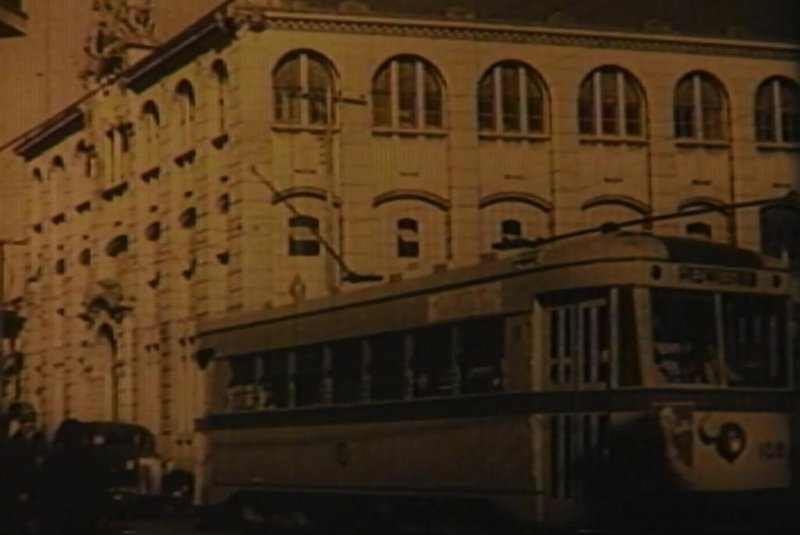 Print de filme da Leopoldis-Som, em 1938Cervejaria Continental, Avenida Cristóvão Colombo<!-- NICAID(15431593) -->