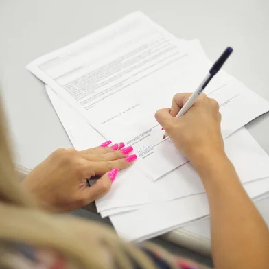 CAXIAS DO SUL, RS, BRASIL (21/01/2019)Estudantes procuram vaga de estágio no CIEE em Caxias do Sul. (Antonio Valiente/Agência RBS)<!-- NICAID(13924868) -->