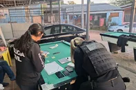 Polícia prende suspeitos de furtar banco em Sapiranga. Agência foi invadida no dia 21 de junho; quantia levada pelos criminosos não foi divulgada<!-- NICAID(16329242) -->