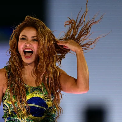 Colombian singer Shakira performs during a free concert at Copacabana beach in Rio de Janeiro, Brazil on May 2, 2026. (Photo by Pablo PORCIUNCULA / AFP)<!-- NICAID(16277577) -->