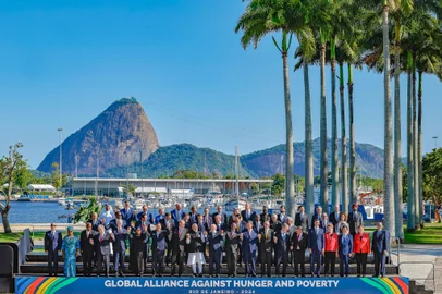 18.11.2024 - Foto oficial da Aliança Global contra a Fome e a Pobreza<!-- NICAID(15916132) -->