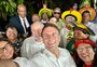 Fotos de Macron e Lula em visita a Belém repercutem nas redes sociais