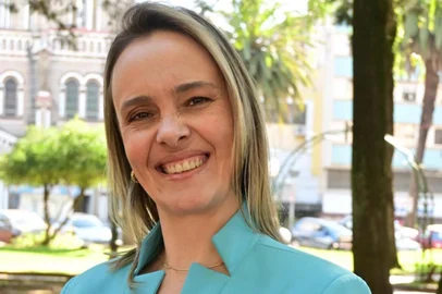 Quem é e como pretende atuar Cibeli Borghetti, presidente eleita para atuar na OAB de Passo Fundo pelos próximos três anos<!-- NICAID(15921857) -->