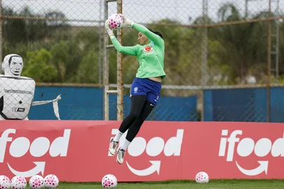 Lorena, goleira da Seleção Brasileira<!-- NICAID(16382680) -->