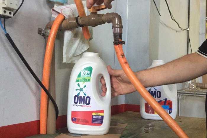 Falsários usavam rótulos da marca Omo em produtos fabricados sem licença
