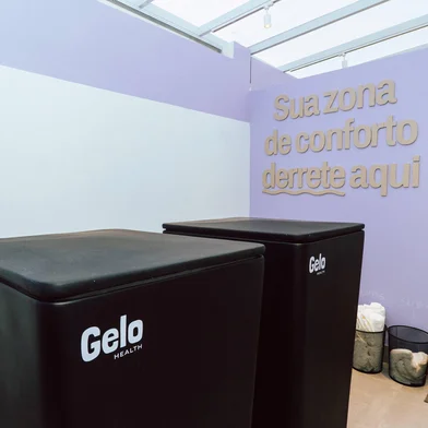 Porto Alegre ganha clube de yoga e pilates em sala aquecida e banheiras de gelo, próximo à RedençãoMelt Hot Yoga Club oferece práticas a 40 °C, utiliza tecnologia de aquecimento inédita no Estado, e ainda traz sessões de imersão em água próxima a 0° C<!-- NICAID(16114948) -->