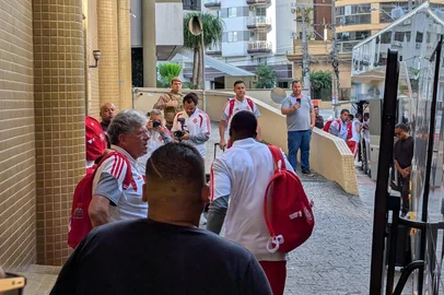 Inter , Copa do Brasil , florianópolis , Athletic<!-- NICAID(16270245) -->