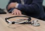 Médicos, clínicas e hospitais devem seguir novas regras de publicidade
