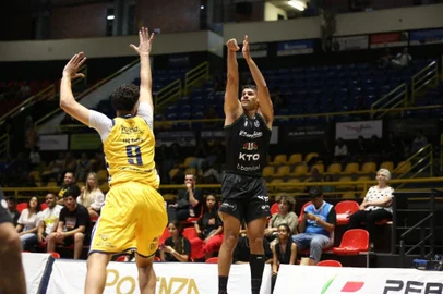 Veríssimo, basquete, NBB, União Corinthians