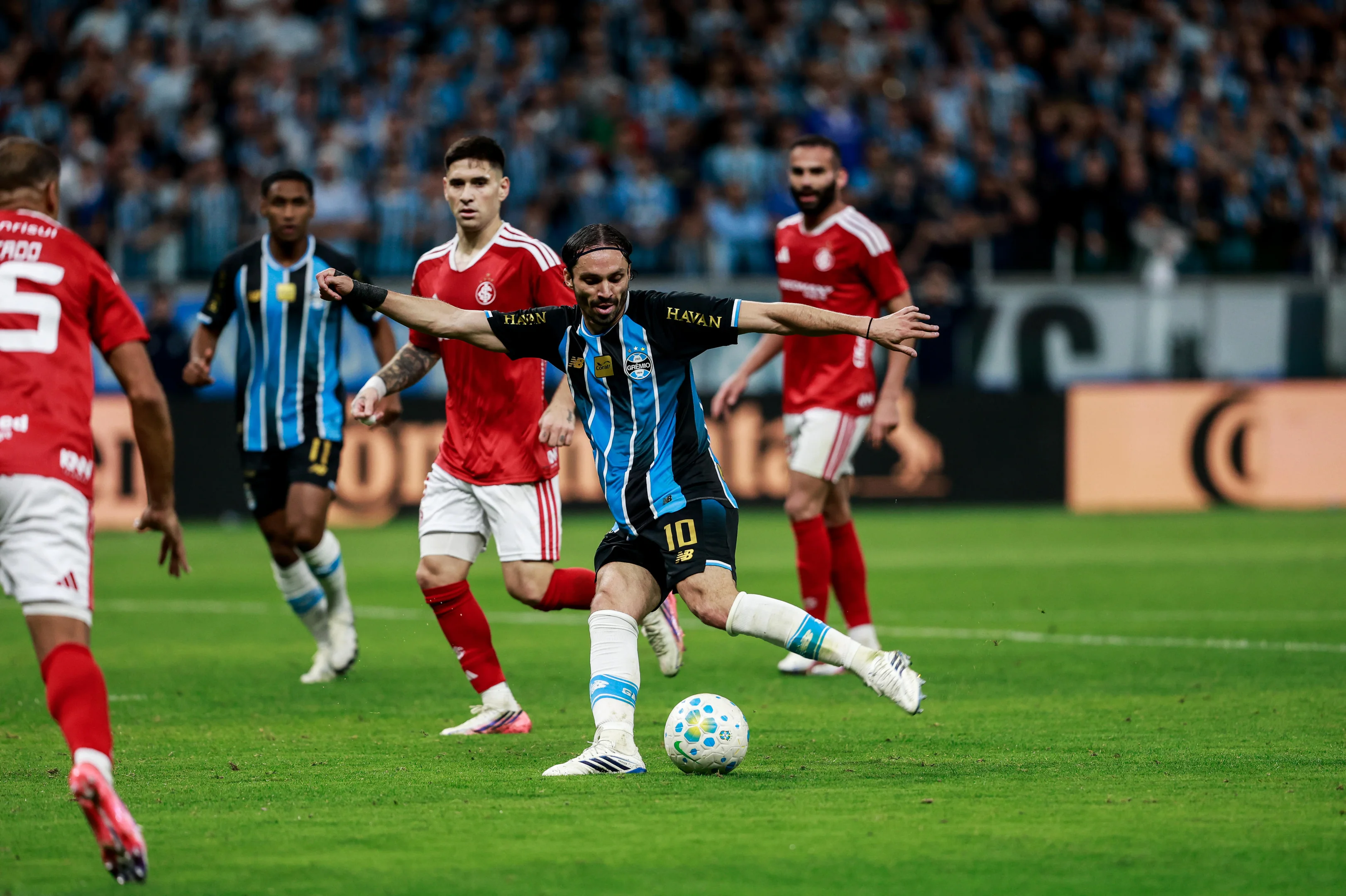 Gre-Nal decisivo: o que mudou desde o último clássico
