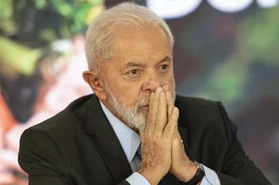 BrasÃ­lia (DF), 05/03/2024 - O presidente Luiz InÃ¡cio Lula da Silva participa da abertura da 1Âª ReuniÃ£o PlenÃ¡ria OrdinÃ¡ria do Conselho Nacional de SeguranÃ§a Alimentar e Nutricional (Consea), no PalÃ¡cio do Planalto. Foto: Marcelo Camargo/AgÃªncia Brasil<!-- NICAID(15702817) -->