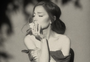 Ariana Grande abre nova era com “hate that i made you love me”; veja letra e tradução da música