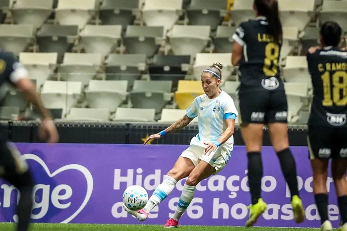 Caroline Motta / Grêmio/Divulgação