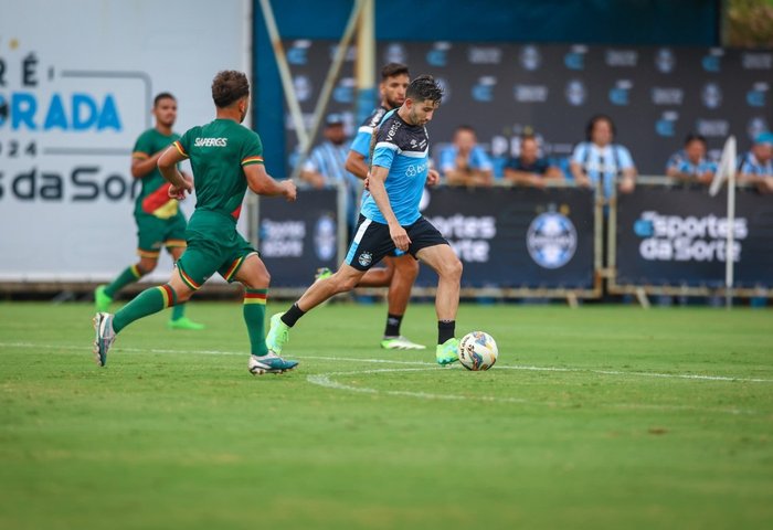 Lucas Uebel / Grêmio/Divulgação