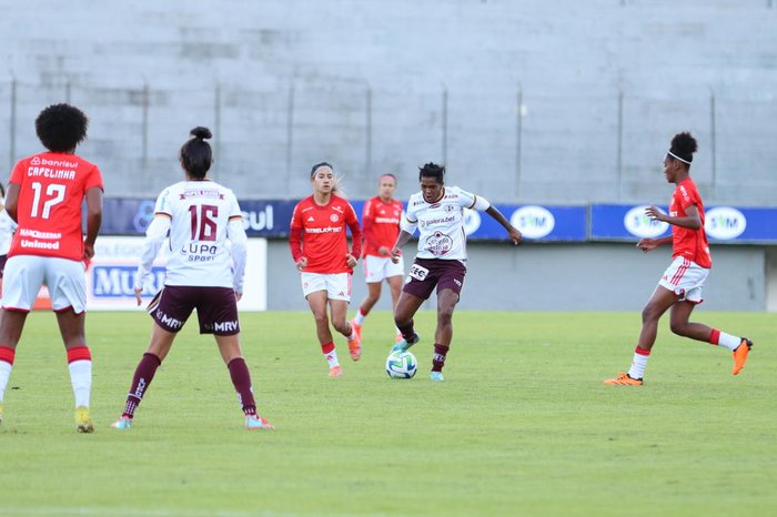 Tiago Pavini / Ferroviária SAF/Divulgação