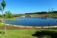 CAXIAS DO SUL, RS, BRASIL, 22/11/2021. Novo atrativo turístico de São Francisco de Paula, o Mátria Parque de Flores irá inaugurar nesta sexta-feira, 25. Localizado às margens da ERS-235, o empreendimento oferece passeio por 30 jardins e conta com mais de 300 espécies de flores, entre outros atrativos em meio à natureza. (Porthus Junior/Agência RBS)<!-- NICAID(14948290) -->