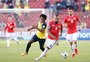 Com um a mais, Chile empata com Equador fora e perde chance de reagir