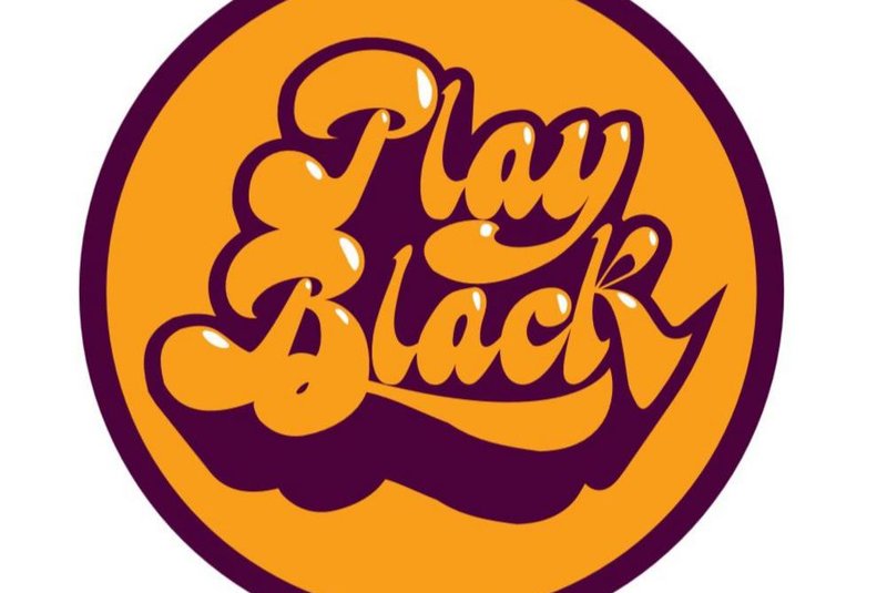 A PlayBlack entre idas e vindas está de volta, do começo nos anos 2002, de convidados ilustres como DJ ANDERSON, MALÁSIA e TONHO CROCCO( ULTRAMEN), do groove ao black music, samba rock ao hip hop, a tarde do dia 19 de novembro em Caxias do Sul celebra e homenageia o DIA DA CONSCIÊNCIA NEGRA( 20 de Novembro), no set estendido de DJ MONO, boa música é o chamariz do encontro.SERVIÇO:PLAY BLACKLocal : Pizzeria Itálo Brasiliano, Rua La Salle, 1050Data: 19 de novembro - domingoHora: 17 hIngresso: R$ 10,00DIscotecagem: DJ MONO<!-- NICAID(15598560) -->