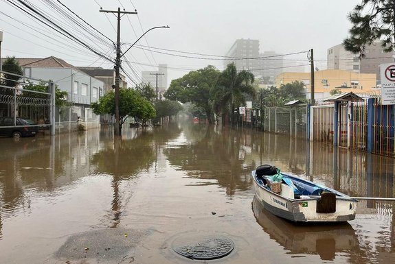 Inundações nos bairros Cidade Baixa e Menino Deus. Na foto Rua Barbedo X Itororó<!-- NICAID(15761610) -->
