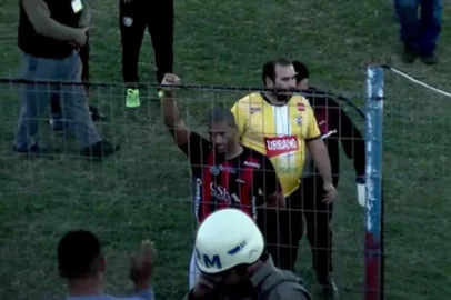 Imagens injúria Divisão de Acesso do Gauchão. Foto: FGFTV / Reprodução<!-- NICAID(15104979) -->