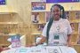 <RESUMO CARTOLA>Empreendedorismo <TITULO 1 COLUNA>Tem gaúcha no Top 10 do Brasil <RESUMO TEXTO>Com uma escola para diaristas, Gabi Valente, da Capital, se classificou entre as mais de 200 de todo o país. Agora, vai disputar um prêmio em rede nacional. <CORPO DE TEXTO>É de euforia o sentimento da diarista Gabriela Valente, 40 anos, depois da final da Expo Favela Innovation, realizada na cidade de São Paulo, no último final de semana. Diante de mais 200 empreendedores, ela, que criou a Gabi Valente Soluções, uma escola para capacitar diaristas, no bairro Restinga, em Porto Alegre, foi uma das escolhidas para o Top 10 do Brasil.  _ É a oportunidade de valorizar a profissão para todo o país, mostrar o quão importante é e o quanto merecemos respeito. Meu negócio tem esse propósito, de restaurar nossa dignidade. Fui buscar investimentos, mas também levar essa mensagem _ comenta. A mensagem citada pela empreendedora deve ganhar ainda mais alcance nos próximos dias. Isso porque, agora, ela vai participar de um reality show no programa É de Casa, da Globo. A partir do próximo sábado (9), todos os 10 escolhidos devem apresentar seus negócios. O campeão será eleito por votação nacional em 23 de dezembro, durante a atração.  _ Passei os últimos dias gravando, mas ainda não posso contar muito, mas, vou ser muito sincera: independentemente de ganhar, a visibilidade de ter meu negócio em um sábado, nessa vitrine, com muitas pessoas assistindo, é muito gratificante.<!-- NICAID(15617556) -->