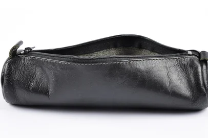 FedermÃ¤ppchen auf weiÃŸem HintergrundFedermÃ¤ppchen auf weiÃem HintergrundIndexador: lantapixFonte: 228259539Fotógrafo: lantapix<!-- NICAID(16218740) -->