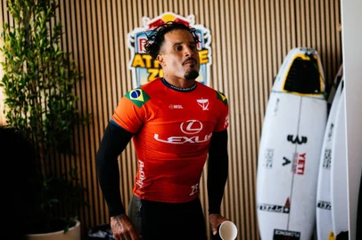 Ítalo Ferreira, surfe