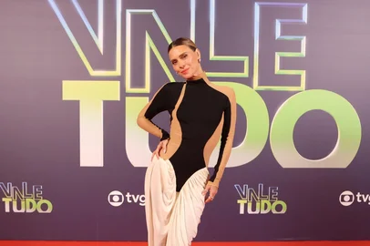 Carolina Dieckmann<!-- NICAID(16000919) -->