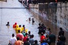 Canoas, RS, Brasil, 05/05/2024 - Inundação do bairro Mathias Velho, em Canoas - Foto: Matheus Pé/EspecialIndexador: Marina Ceresa<!-- NICAID(15754805) -->