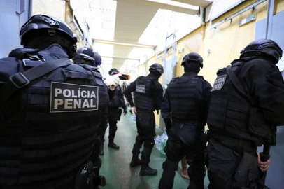 PORTO ALEGRE, RS, BRASIL,  13/04/2022-Transferência de presos da Cadeia Pública de Porto Alegre (CPPA)  para a Penitenciária de Alta Segurança de Charqueadas (PASC). Foto: Jonathan Silva/ Susepe/Divulgação<!-- NICAID(15067427) -->