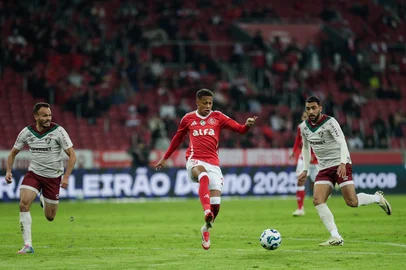 01.06.2025, PORTO ALEGRE, RS, Brasil: Inter x Fluminense pelo Campeonato Brasileiro . Fotos: Renan Mattos/Agencia RBS<!-- NICAID(16050477) -->