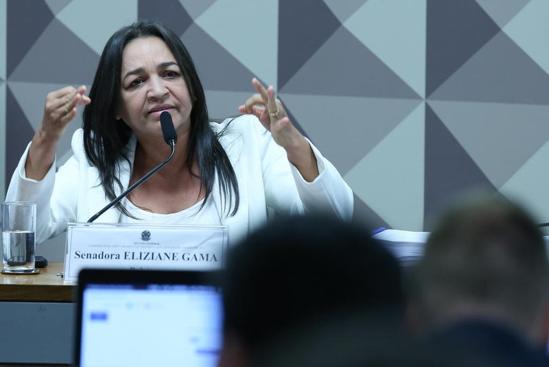 BrasÃ­lia (DF) 18/10/2023 ReuniÃ£o da CPI Mista que investiga os atos antidemocrÃ¡ticos de 8 de janeiro  para apreciaÃ§Ã£o e votaÃ§Ã£o do relatÃ³rio final dos trabalhos. Foto Lula Marques/ AgÃªncia BrasilBrasília (DF) 18/10/2023 Reunião da CPI Mista que investiga os atos antidemocráticos de 8 de janeiro para apreciação e votação do relatório final dos trabalhos. Foto Lula Marques/ Agência BrasilLocal: BrasÃ­liaIndexador: Lula Marques/ AgÃªncia BrasilFonte: AgÃªncia Brasil/Empresa Brasil d<!-- NICAID(15572322) -->