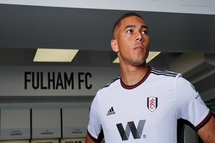 Divulgação / @FulhamFC