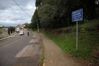 CAXIAS DO SUL, RS, BRASIL, 03/06/2025. Três crânios são encontrados em área de mata no Loteamento Vila Amélia, em Caxias do Sul. Estavam em espaço próximo a Rua Cristiano Ramos de Oliveira. (Porthus Junior/Agência RBS)<!-- NICAID(16051829) -->